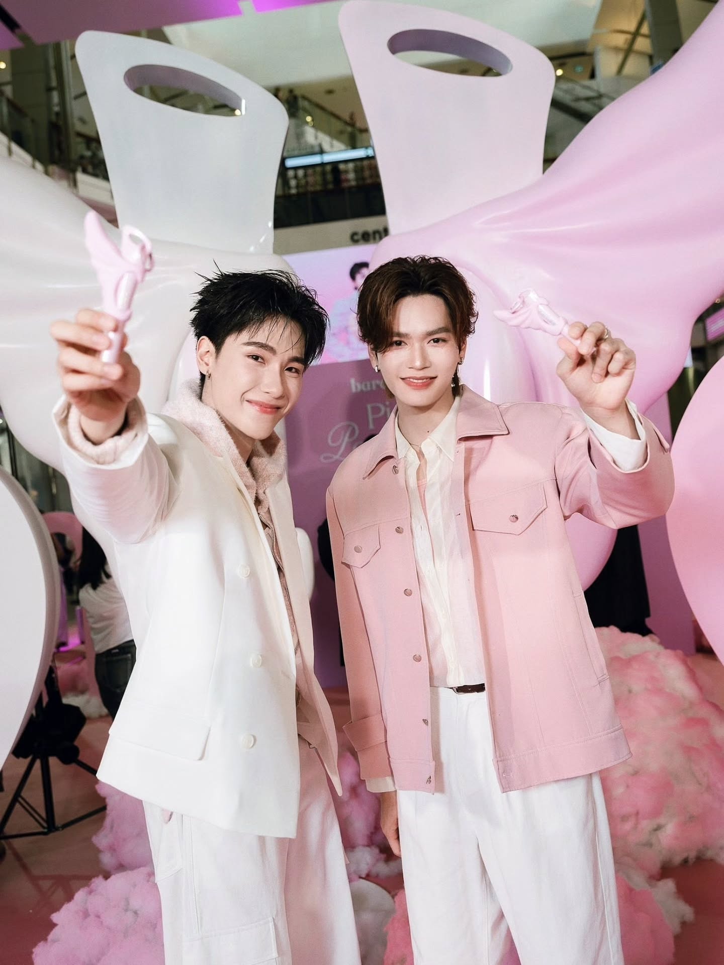 มาร์ค - จิรันธนิน ตรัยรัตนยนต์