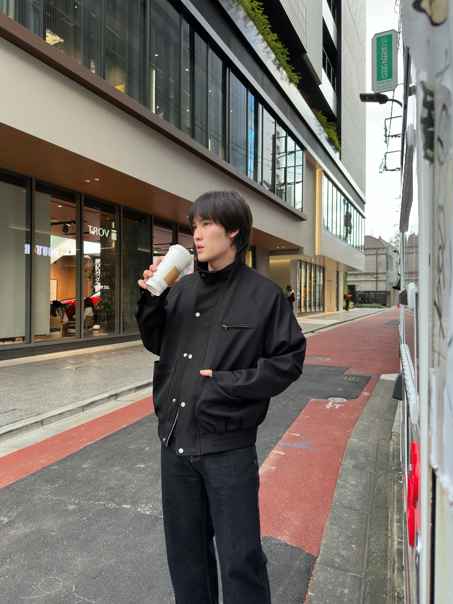 ฟลุท - ชินพรรธน์ กิตติชัยวรางค์กูร