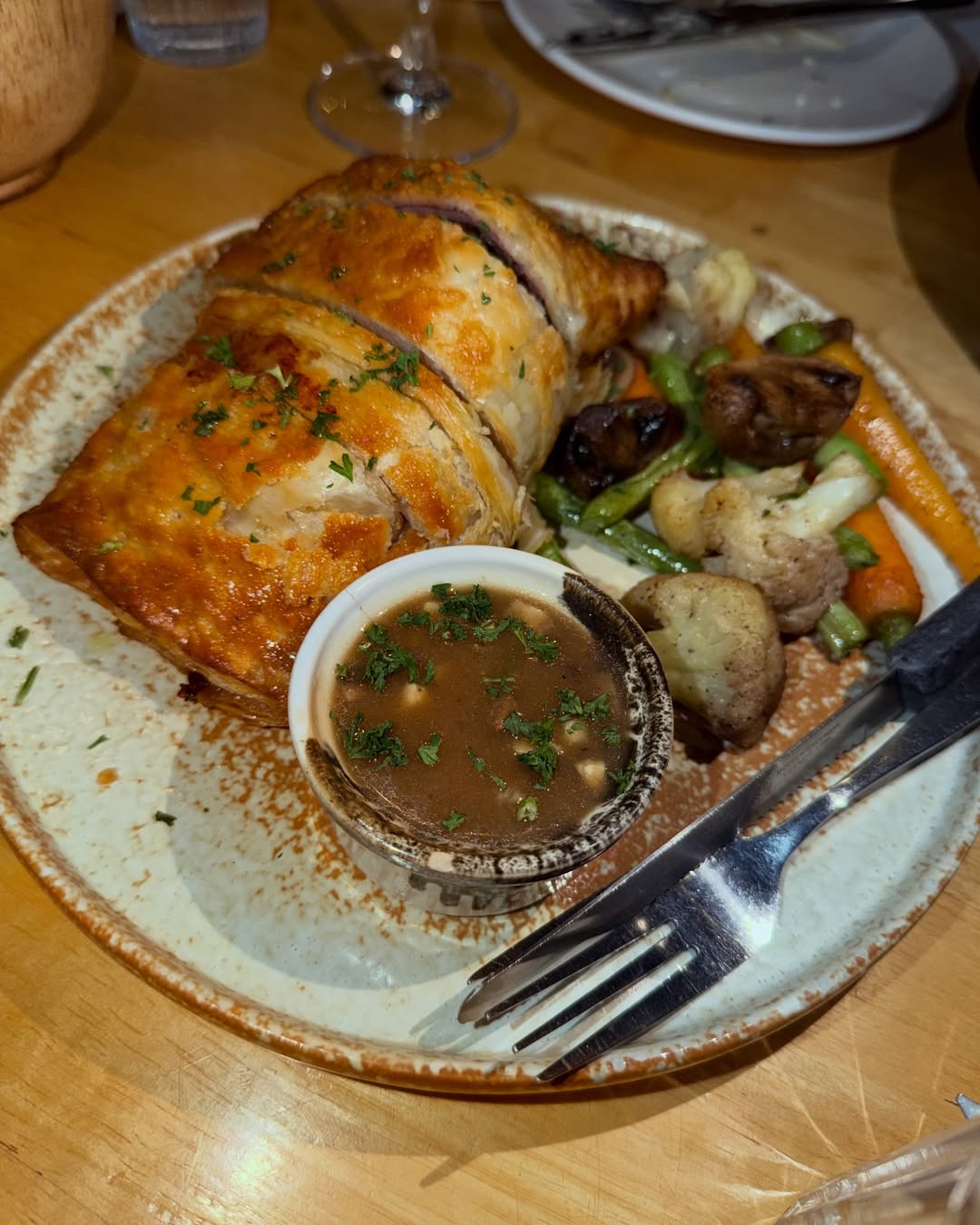 ฟลุท - ชินพรรธน์ กิตติชัยวรางค์กูร