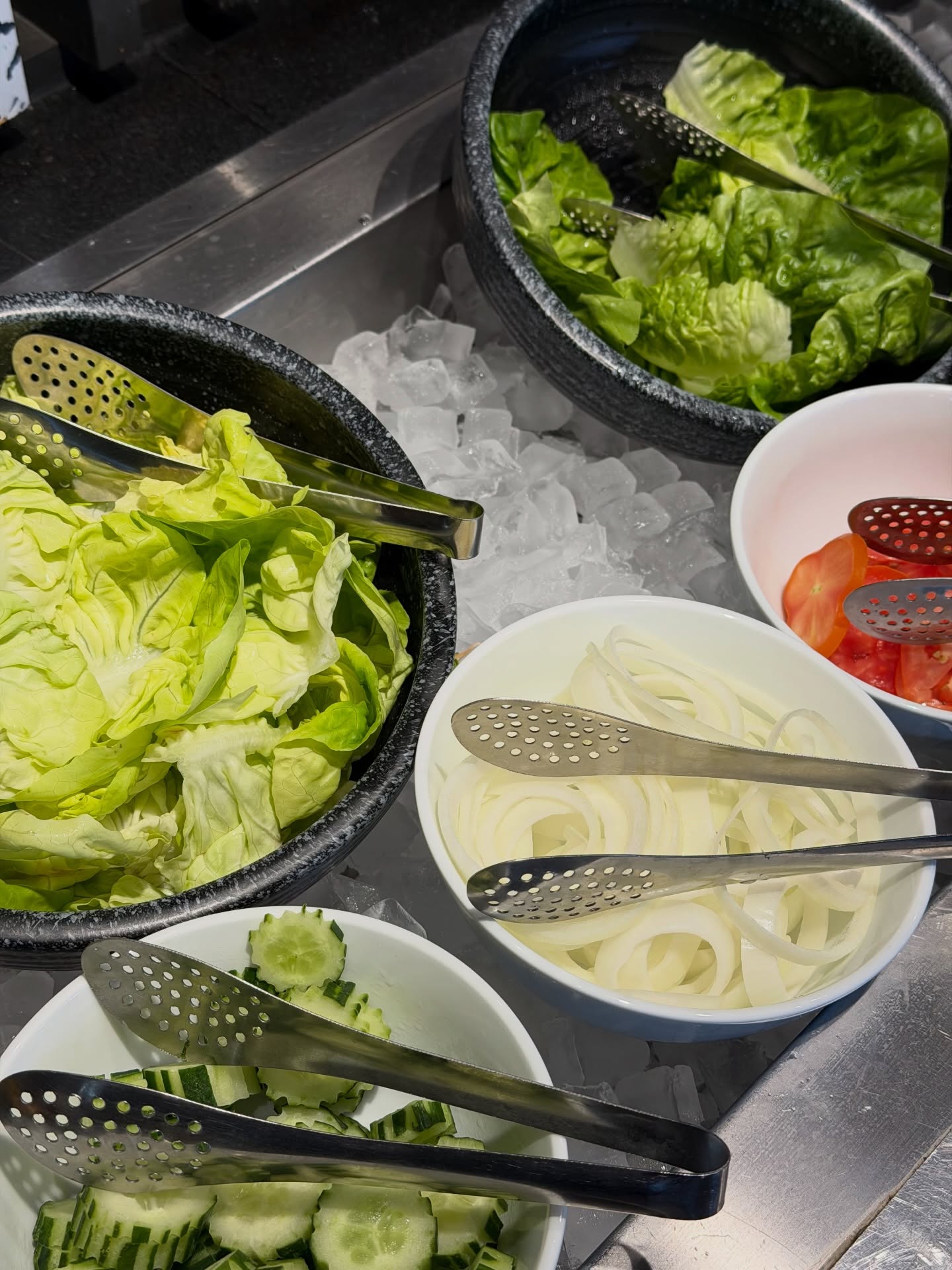 ฟลุท - ชินพรรธน์ กิตติชัยวรางค์กูร