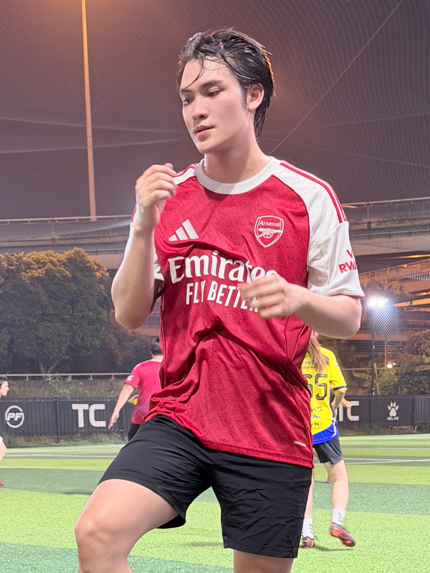 ฟลุท - ชินพรรธน์ กิตติชัยวรางค์กูร