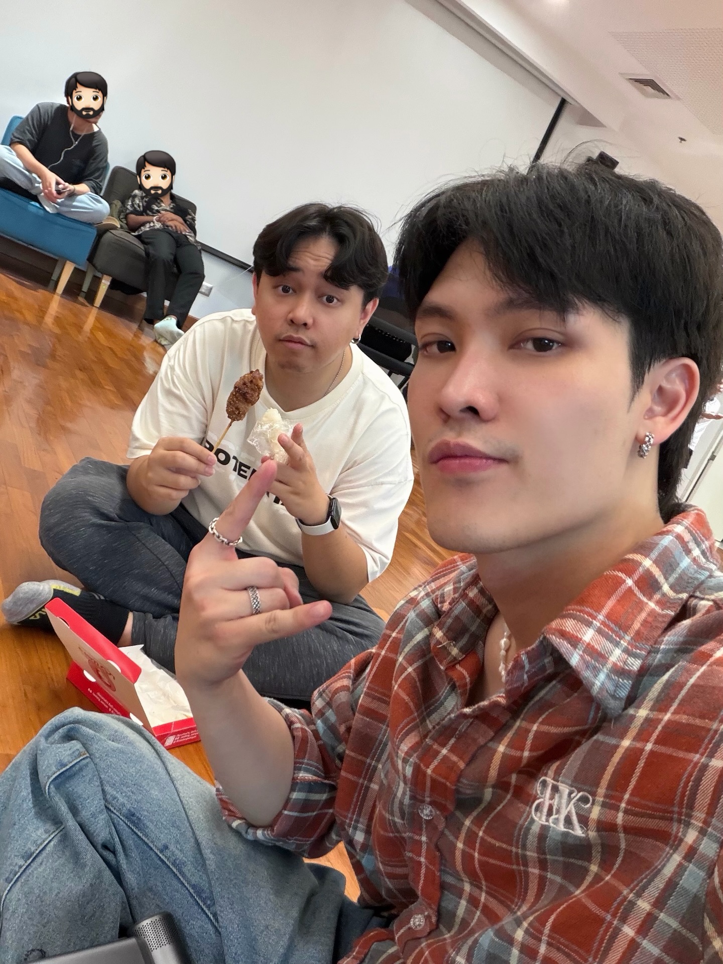 ฟลุท - ชินพรรธน์ กิตติชัยวรางค์กูร