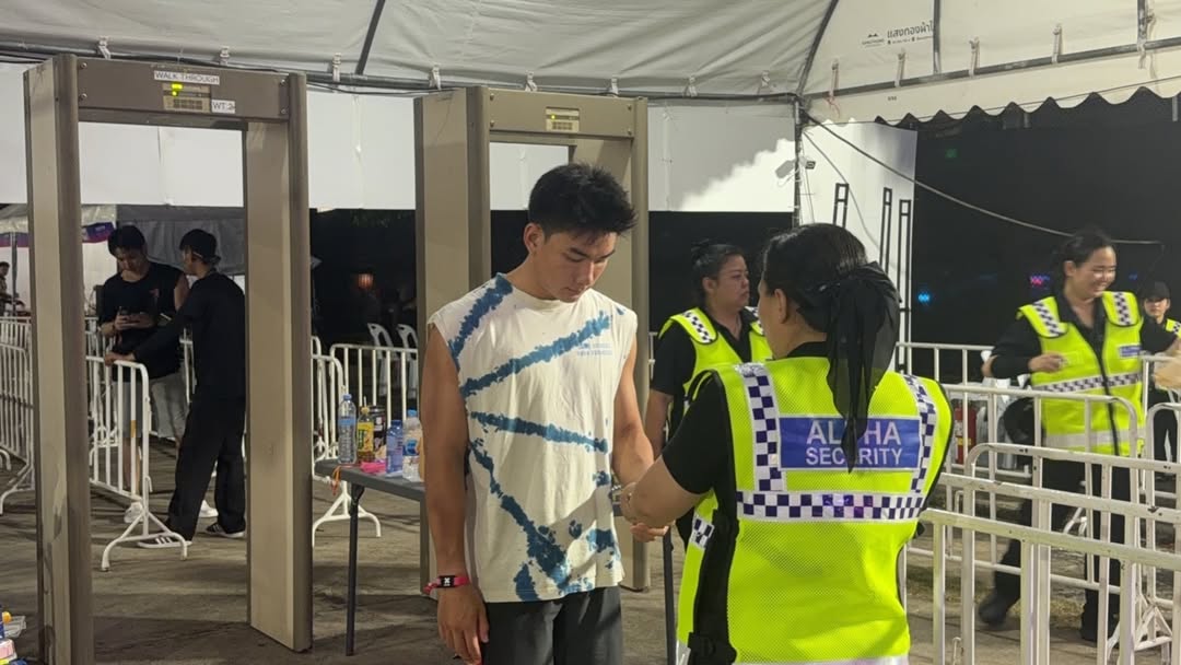 ฟลุท - ชินพรรธน์ กิตติชัยวรางค์กูร