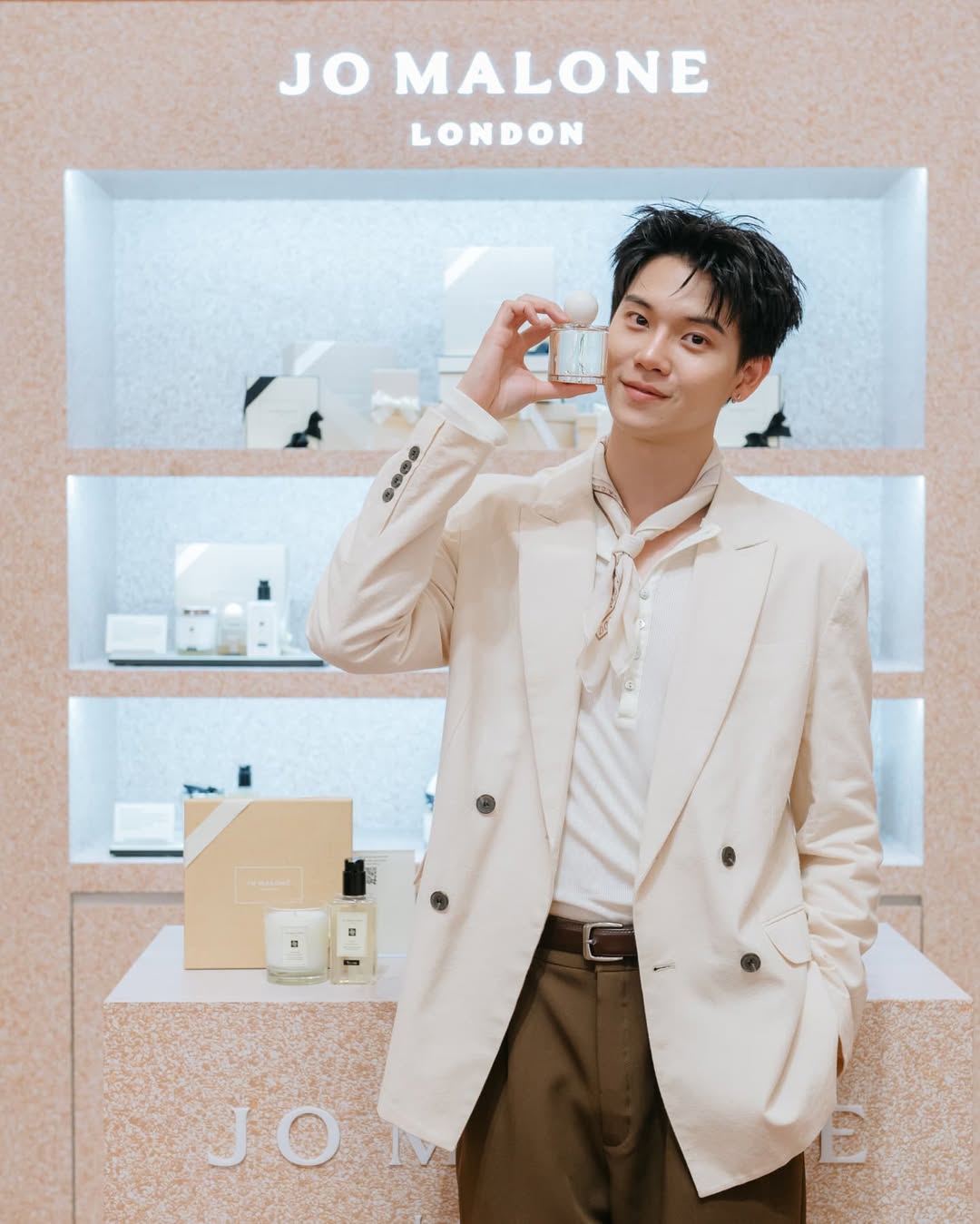 หยิ่น - อานันท์ ว่อง