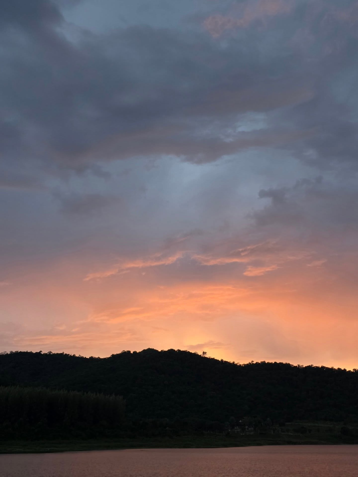 หยิ่น - อานันท์ ว่อง