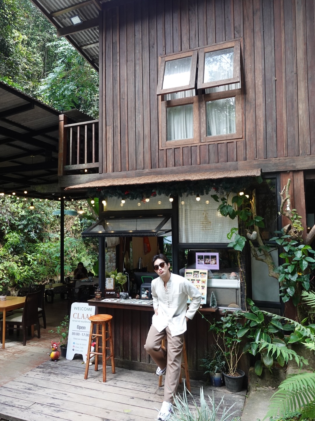 บี๊บ - ศิรสัณห์ หอวิจิตร