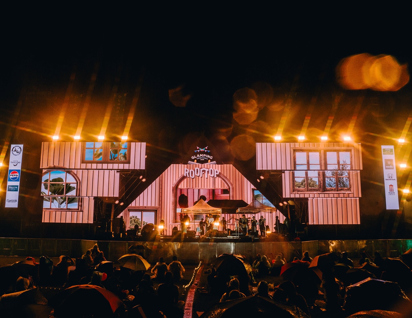 บี๊บ - ศิรสัณห์ หอวิจิตร