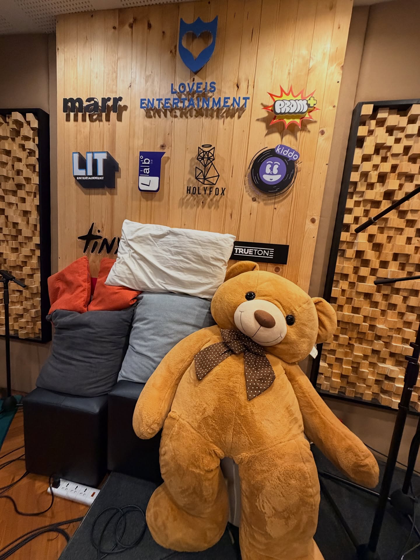 บี๊บ - ศิรสัณห์ หอวิจิตร