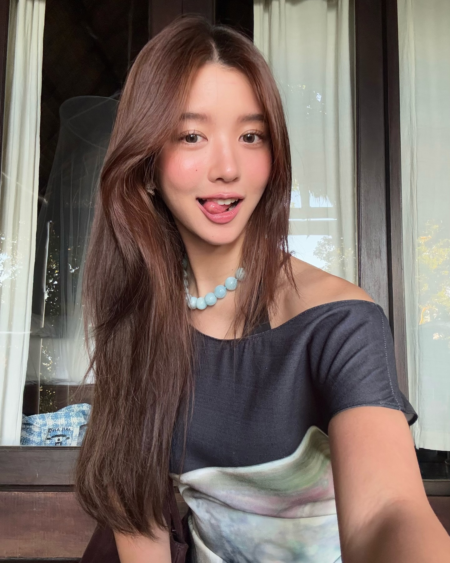 จูเน่ - เพลินพิชญา โกมลารชุน