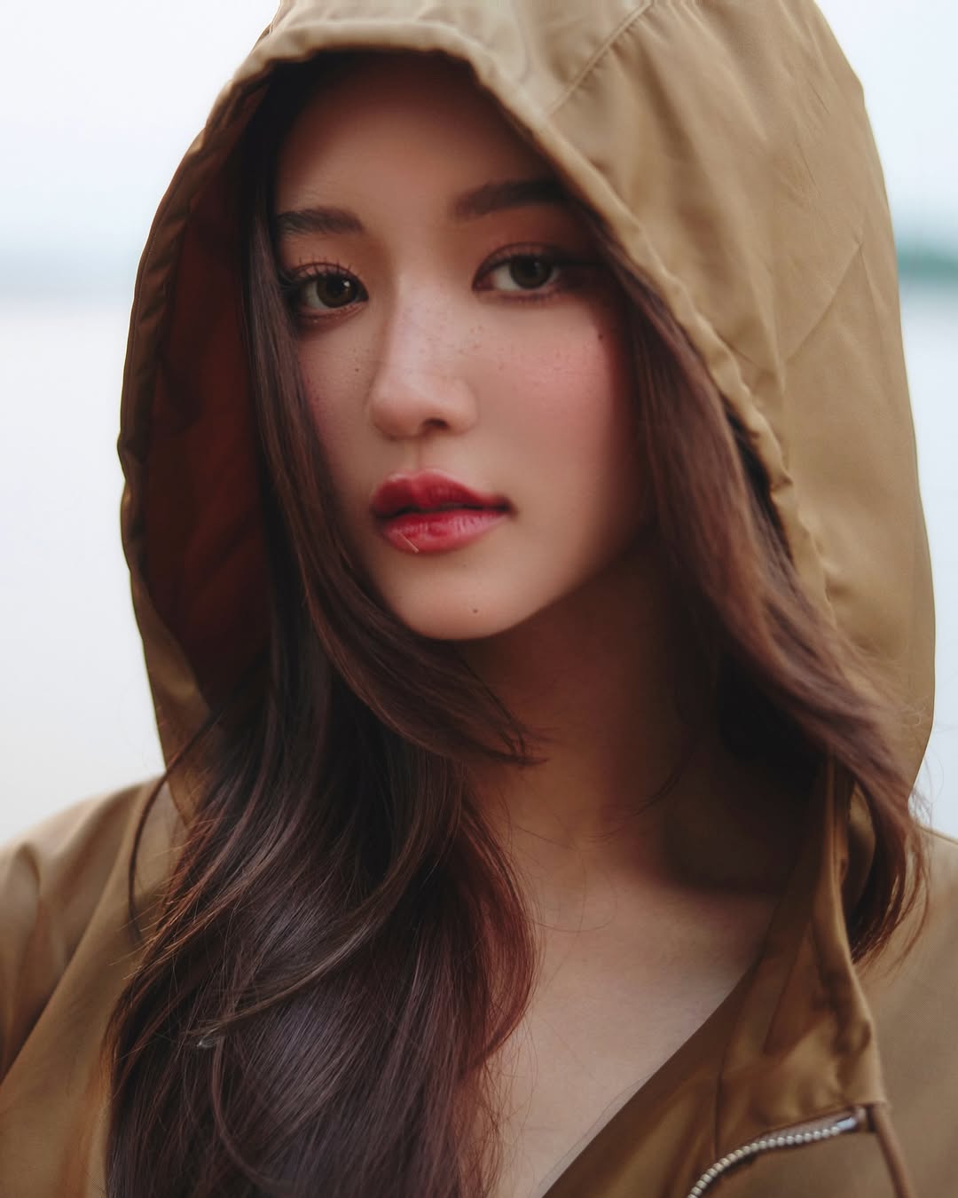 จูเน่ - เพลินพิชญา โกมลารชุน