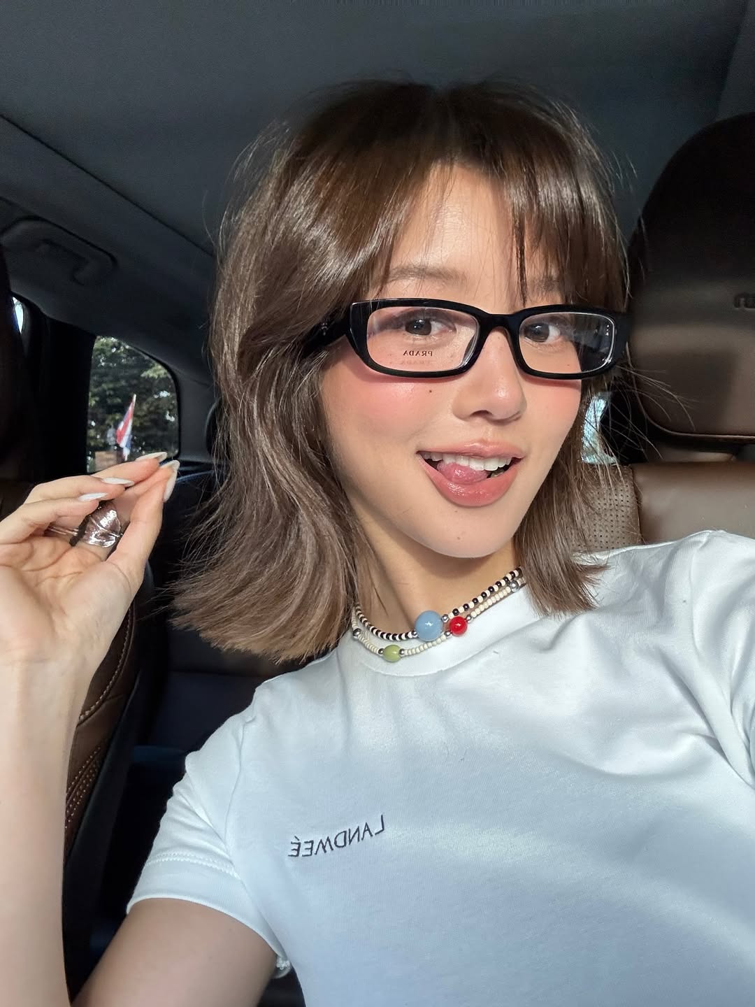 จูเน่ - เพลินพิชญา โกมลารชุน