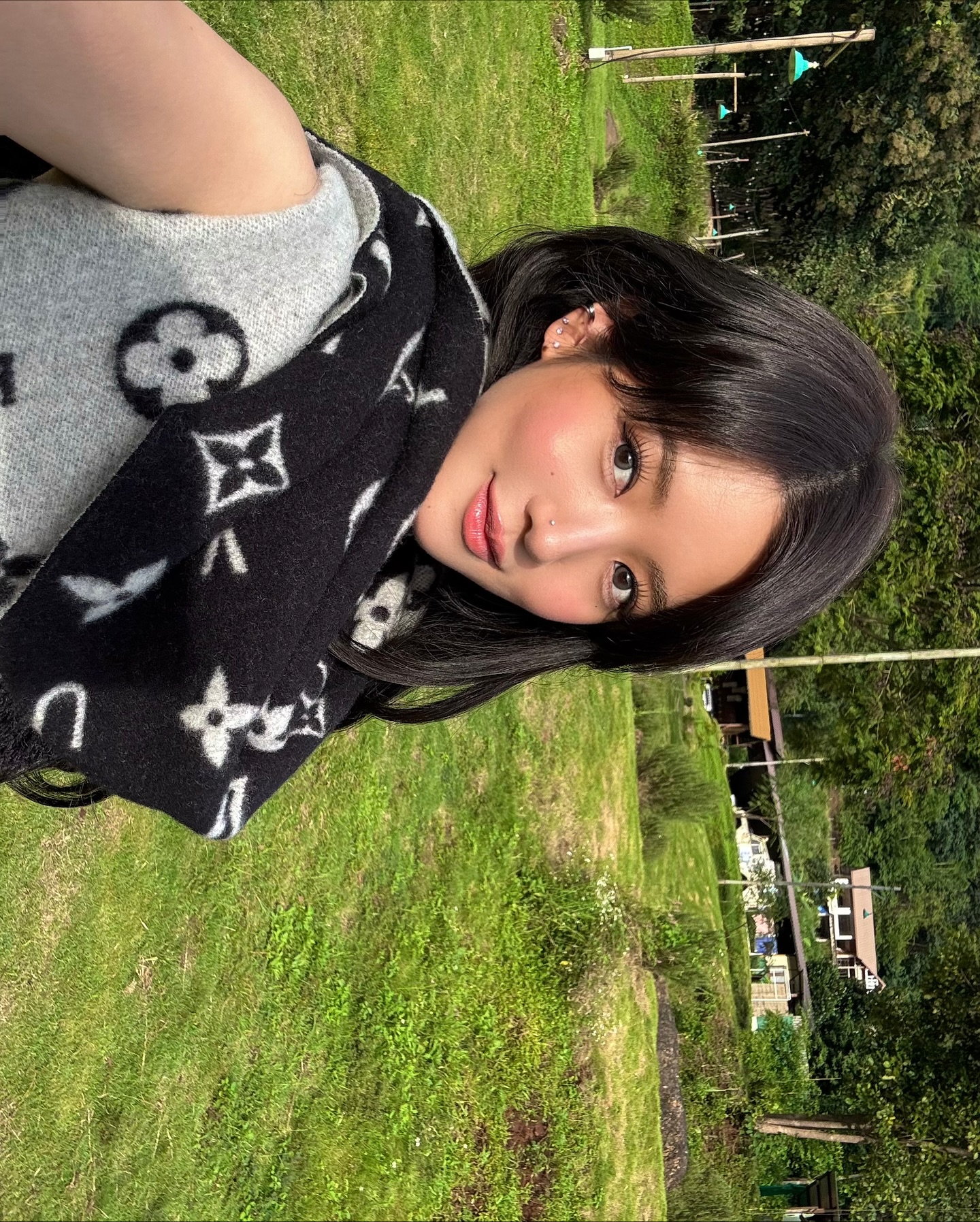 จูเน่ - เพลินพิชญา โกมลารชุน