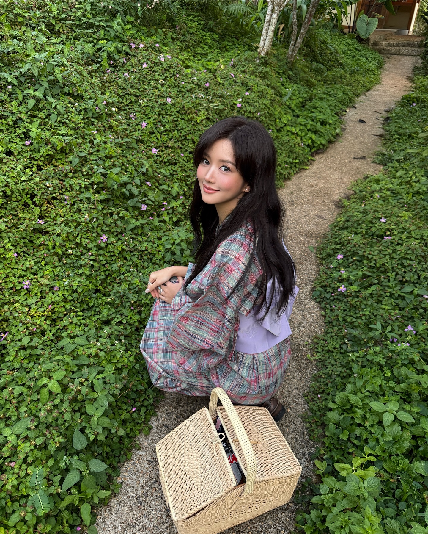 จูเน่ - เพลินพิชญา โกมลารชุน