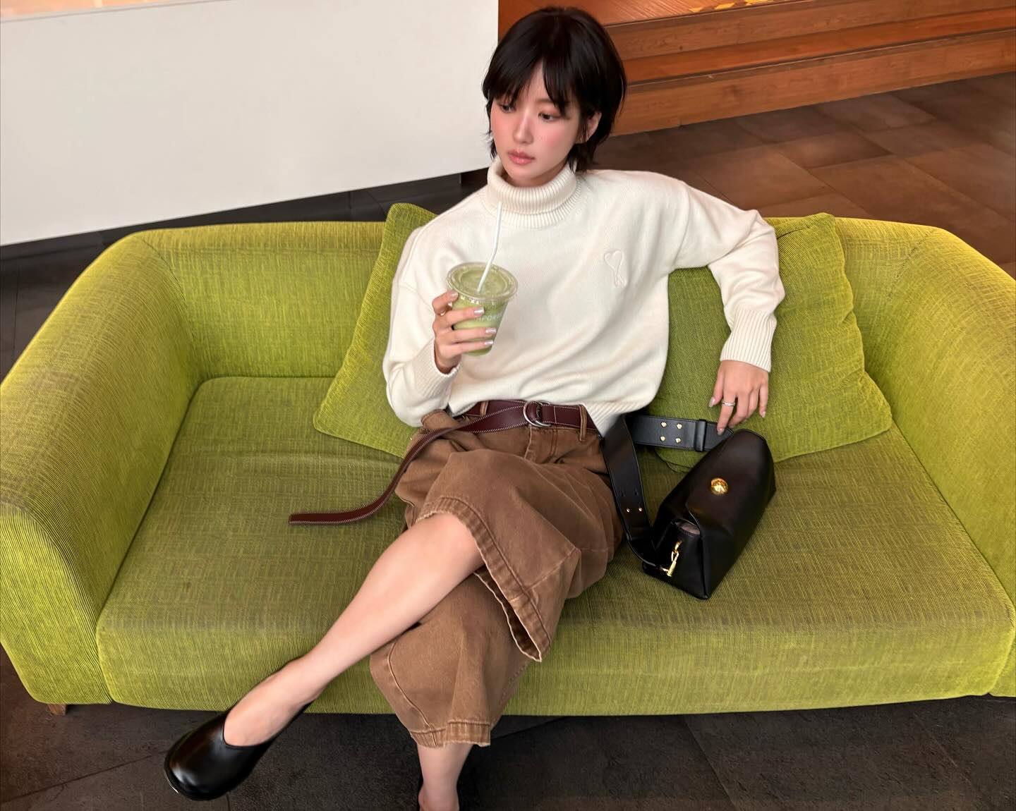 จูเน่ - เพลินพิชญา โกมลารชุน