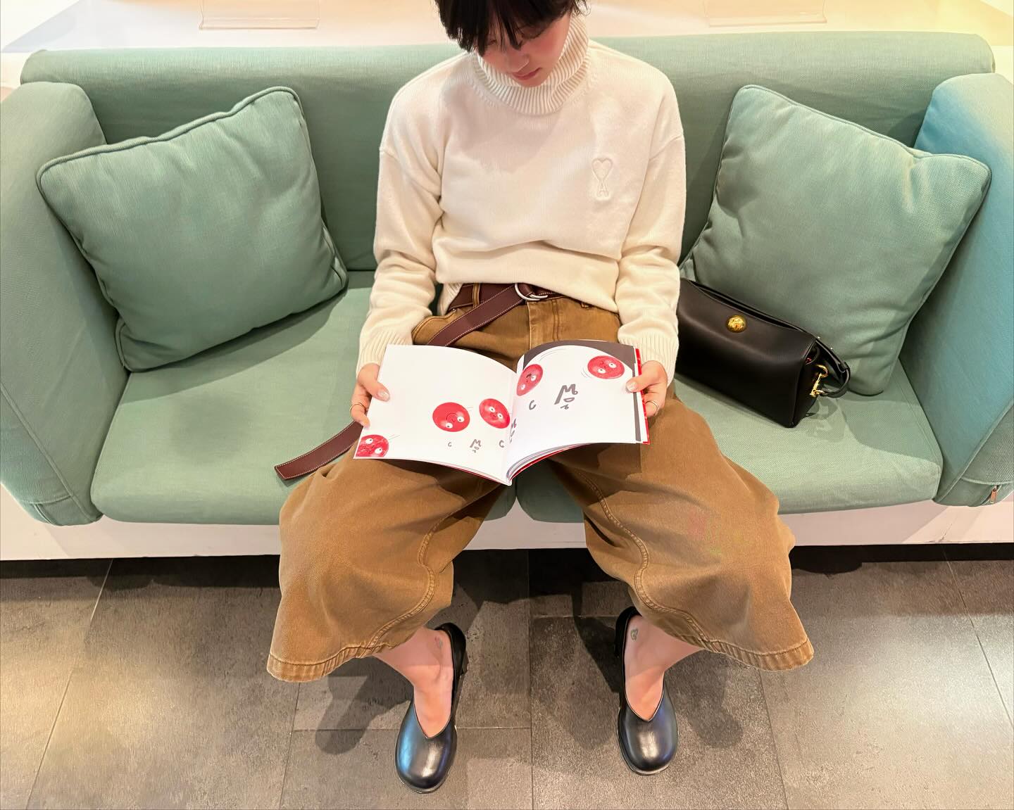 จูเน่ - เพลินพิชญา โกมลารชุน