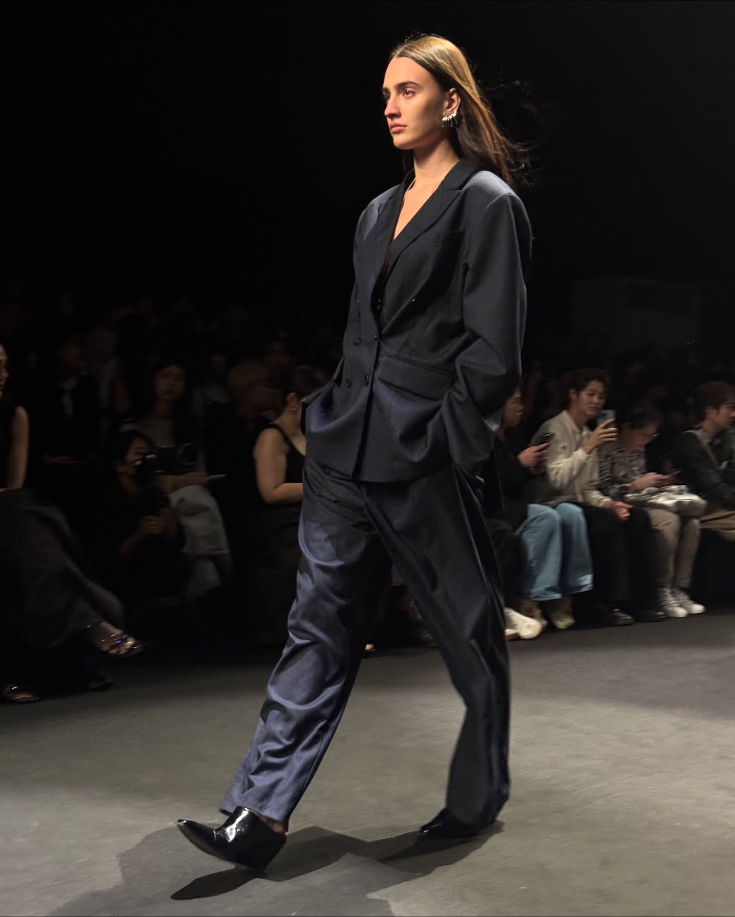 จูเน่ - เพลินพิชญา โกมลารชุน