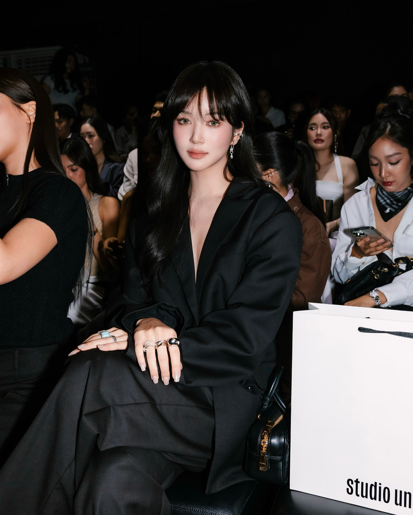 จูเน่ - เพลินพิชญา โกมลารชุน