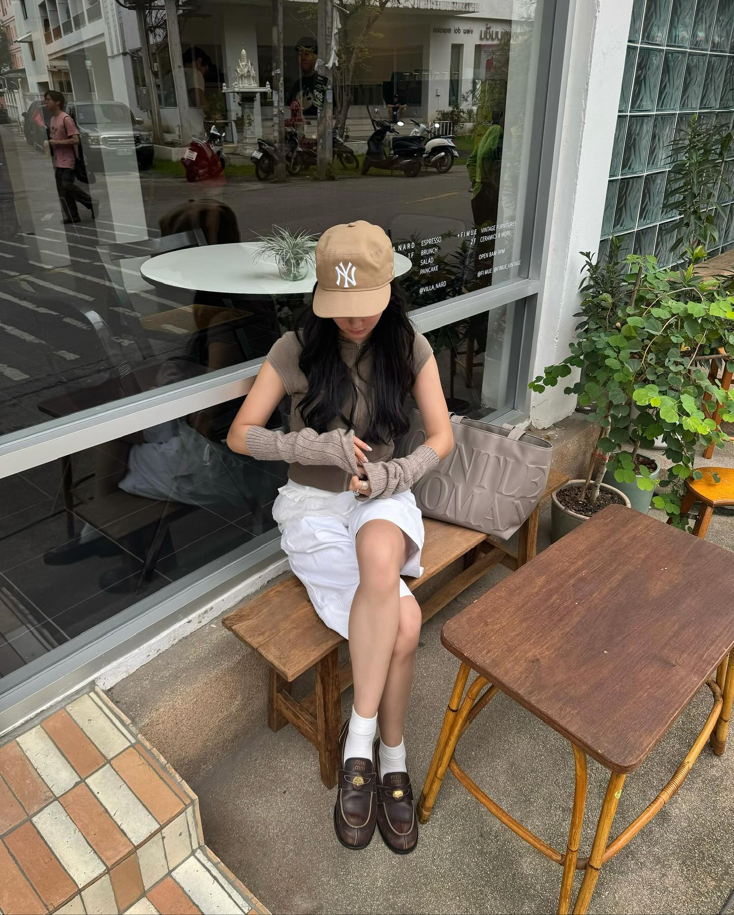 จูเน่ - เพลินพิชญา โกมลารชุน