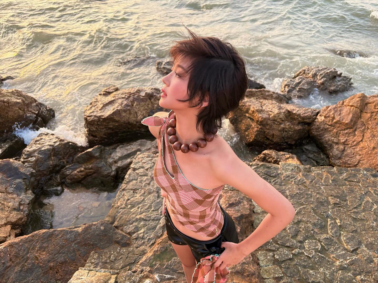 จูเน่ - เพลินพิชญา โกมลารชุน