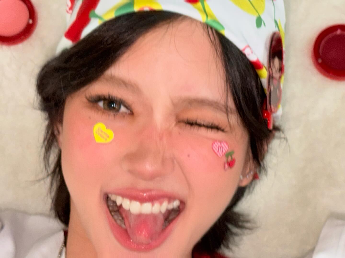 จูเน่ - เพลินพิชญา โกมลารชุน