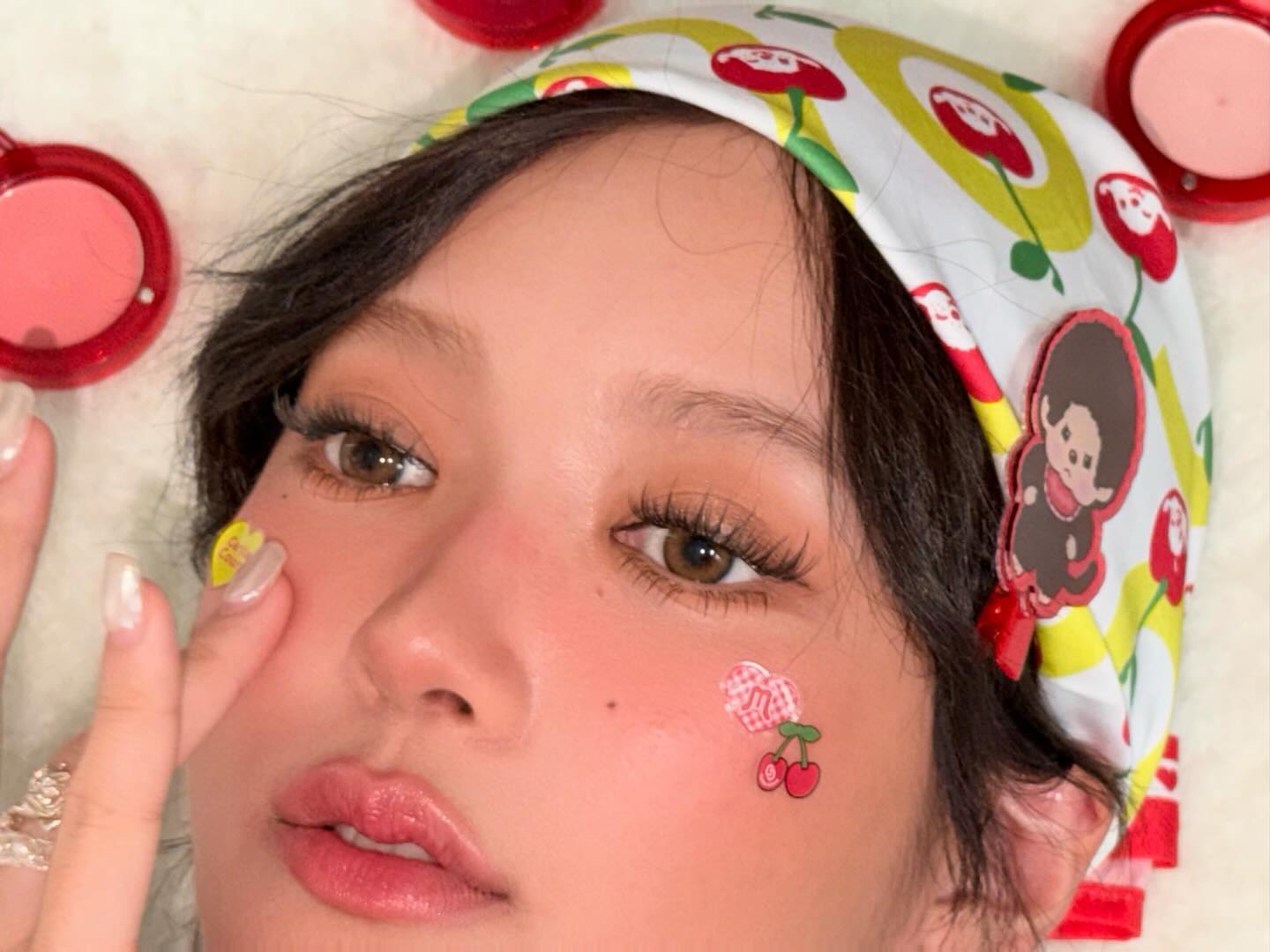 จูเน่ - เพลินพิชญา โกมลารชุน