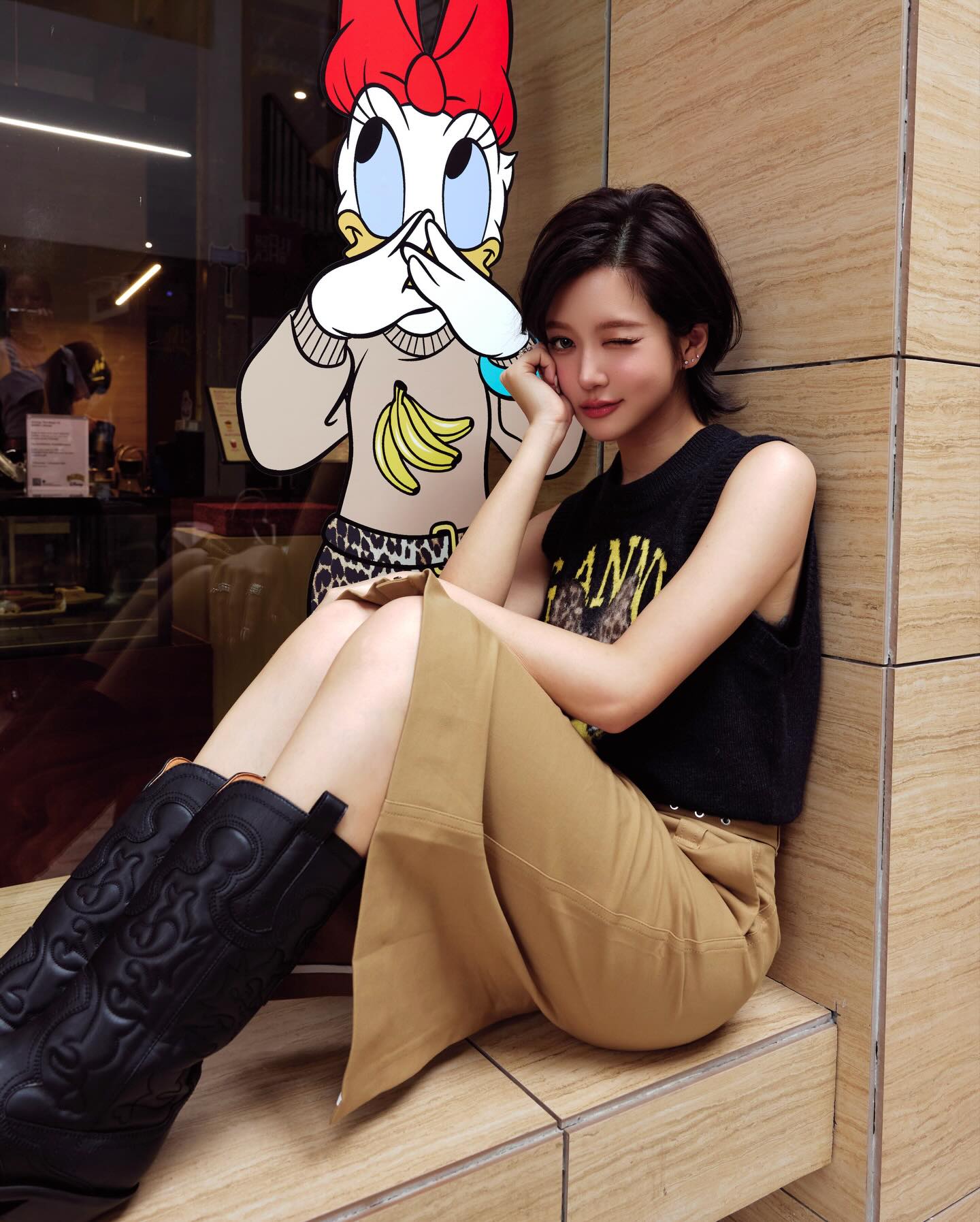 จูเน่ - เพลินพิชญา โกมลารชุน