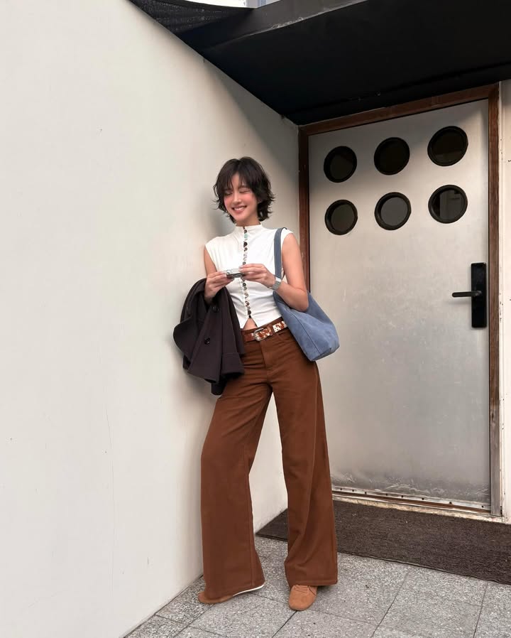 จูเน่ - เพลินพิชญา โกมลารชุน