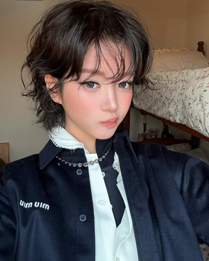 จูเน่ - เพลินพิชญา โกมลารชุน