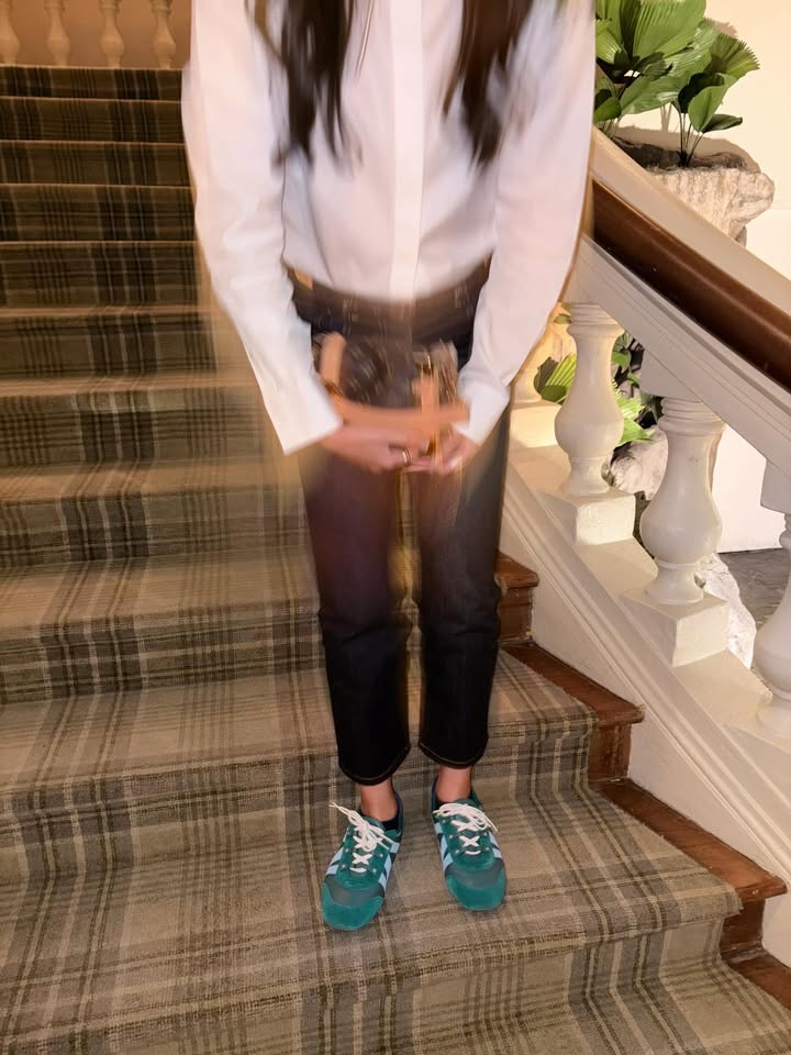 จูเน่ - เพลินพิชญา โกมลารชุน