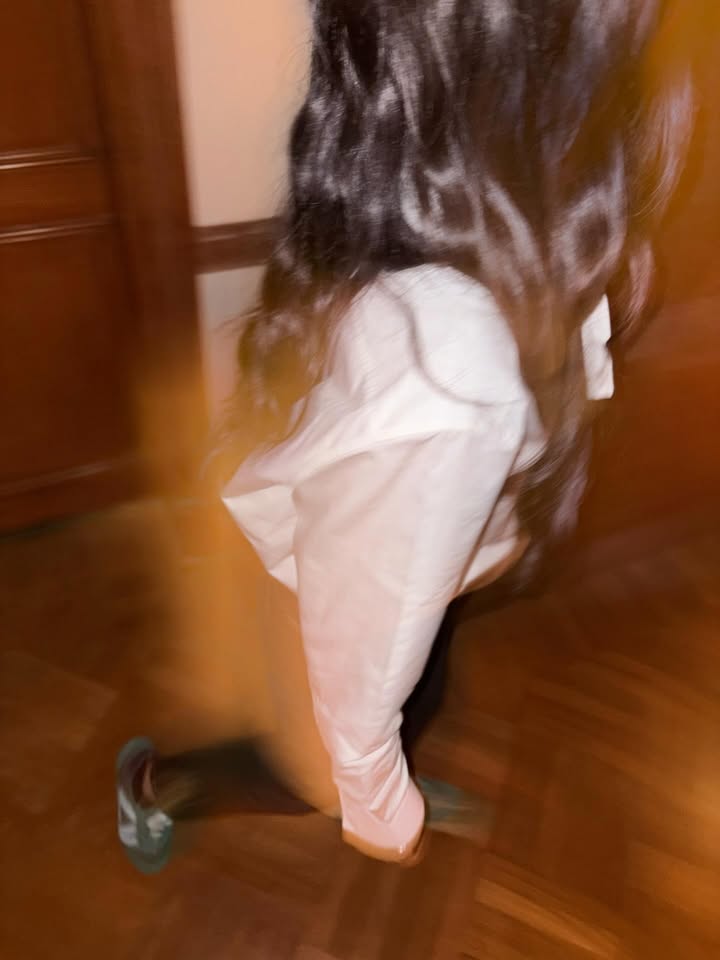 จูเน่ - เพลินพิชญา โกมลารชุน