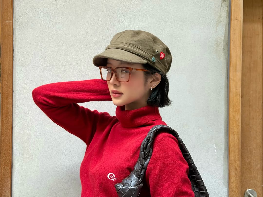 จูเน่ - เพลินพิชญา โกมลารชุน