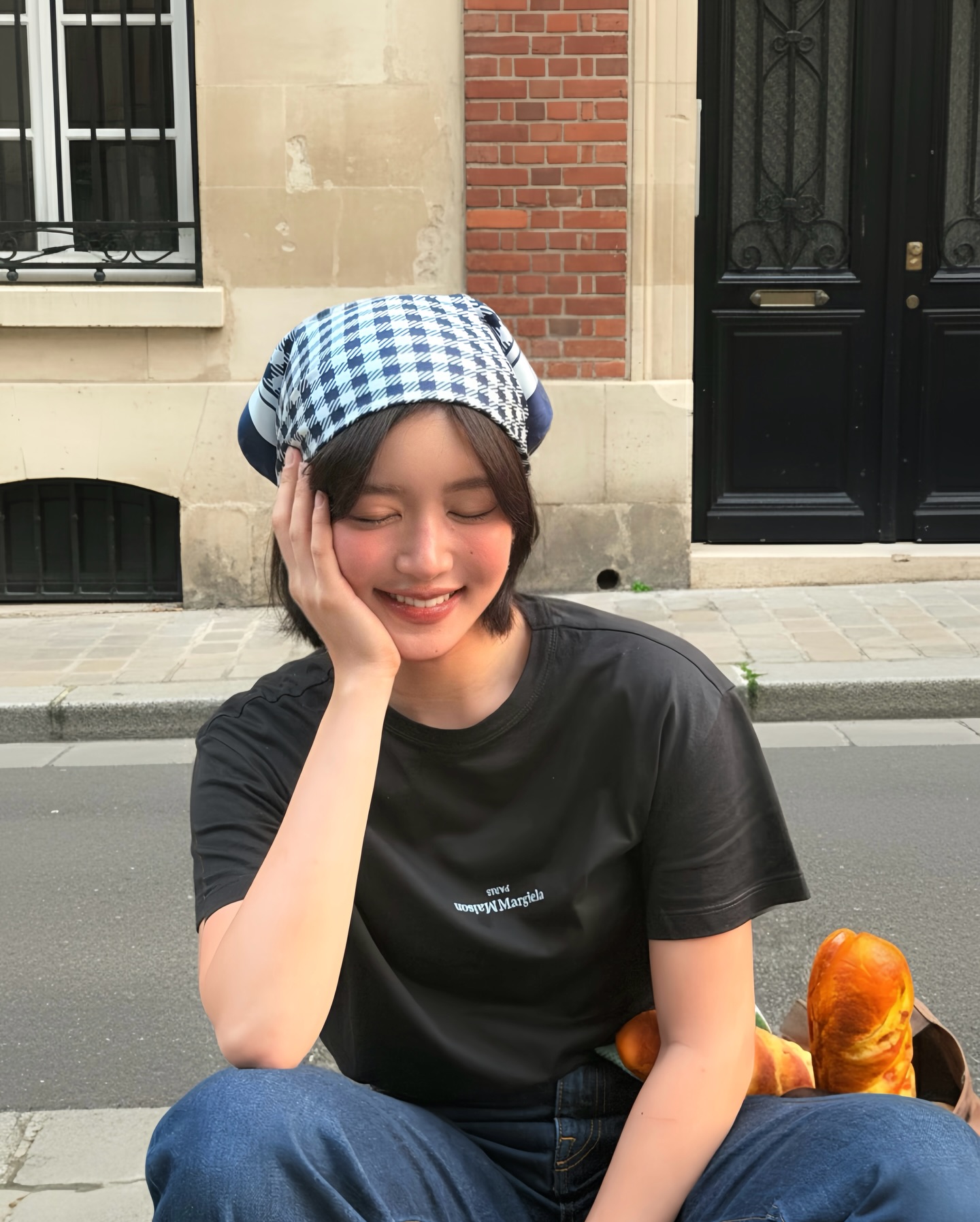 จูเน่ - เพลินพิชญา โกมลารชุน