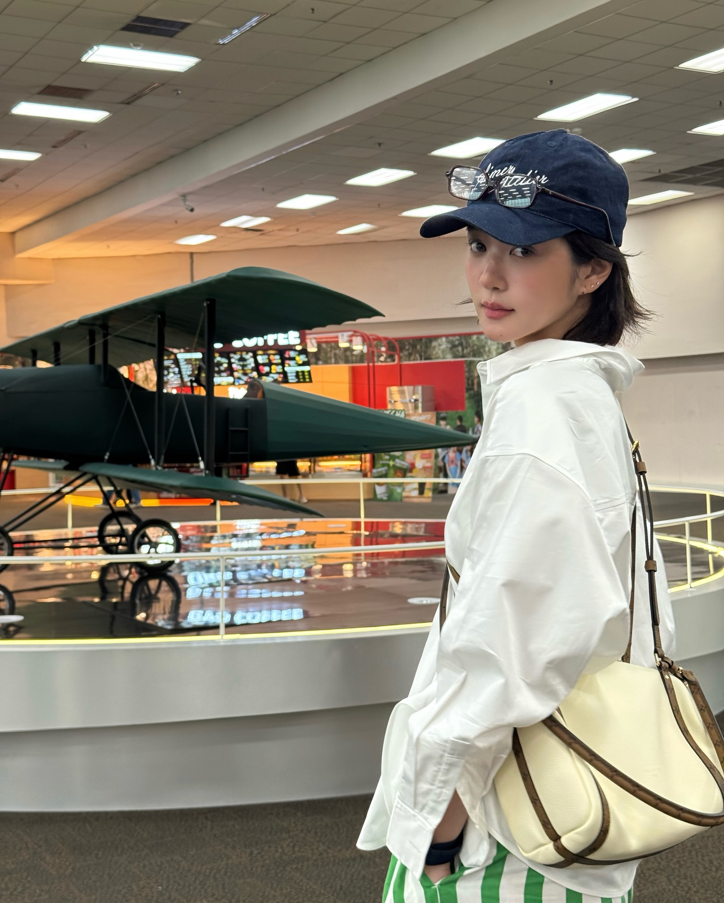 จูเน่ - เพลินพิชญา โกมลารชุน