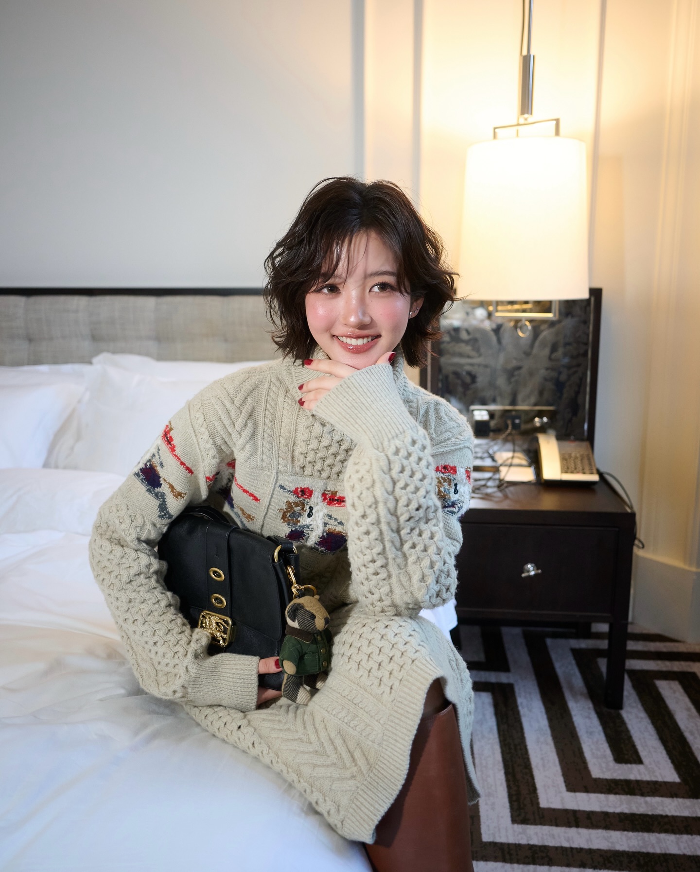 จูเน่ - เพลินพิชญา โกมลารชุน