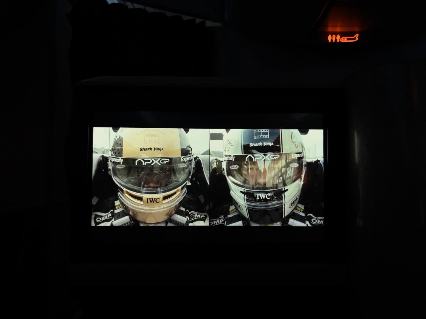 จูเน่ - เพลินพิชญา โกมลารชุน