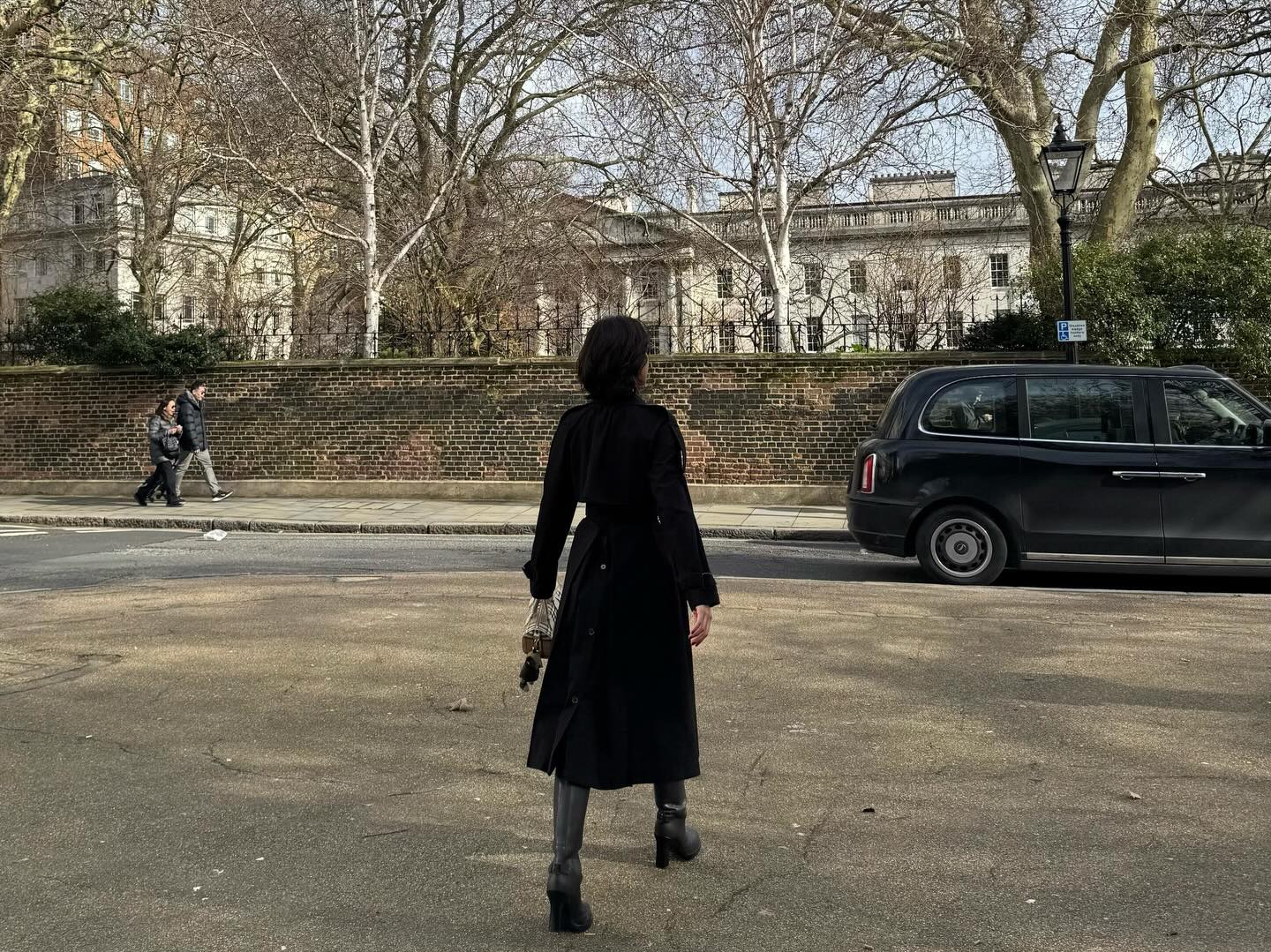 จูเน่ - เพลินพิชญา โกมลารชุน