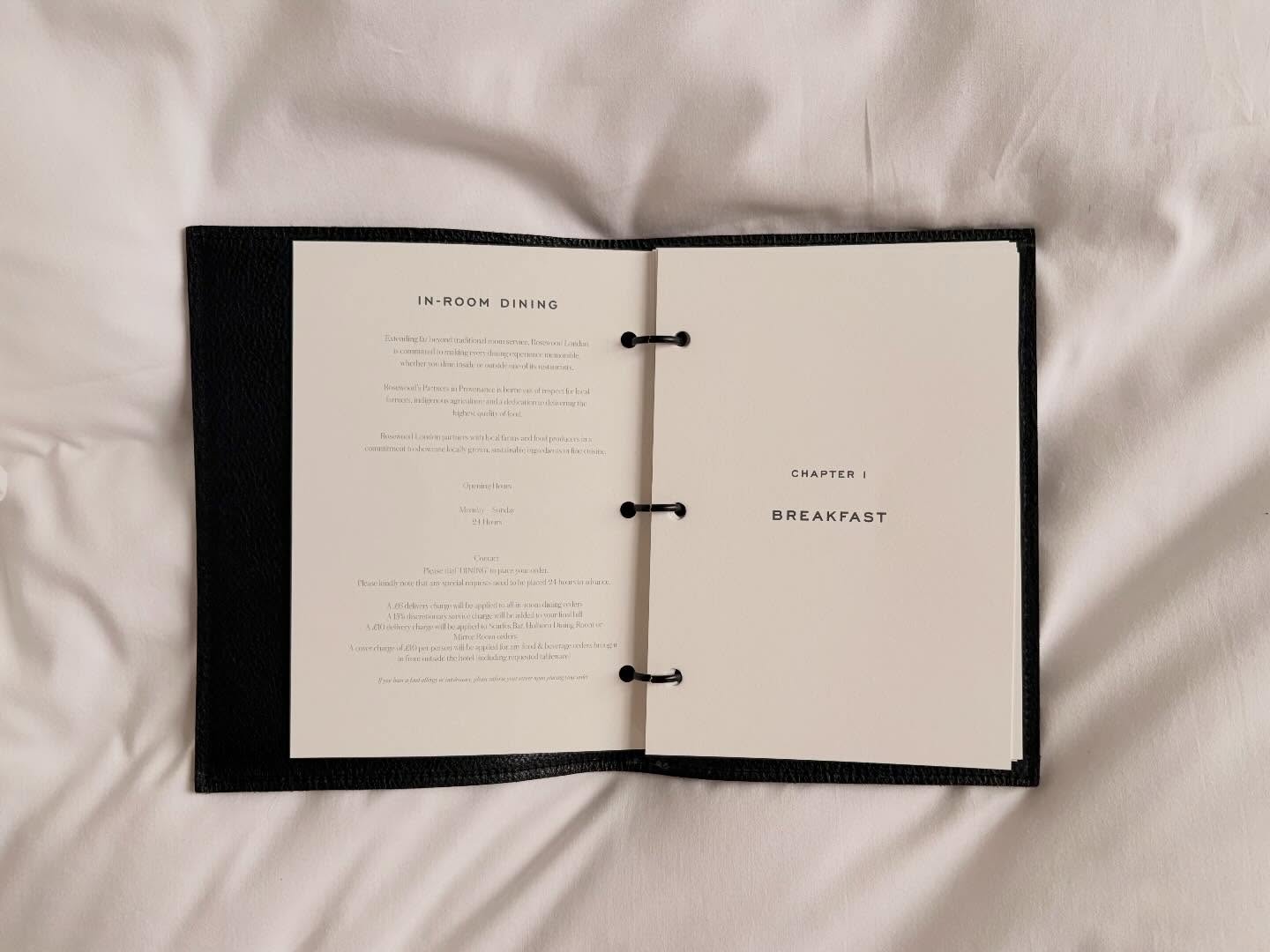 จูเน่ - เพลินพิชญา โกมลารชุน