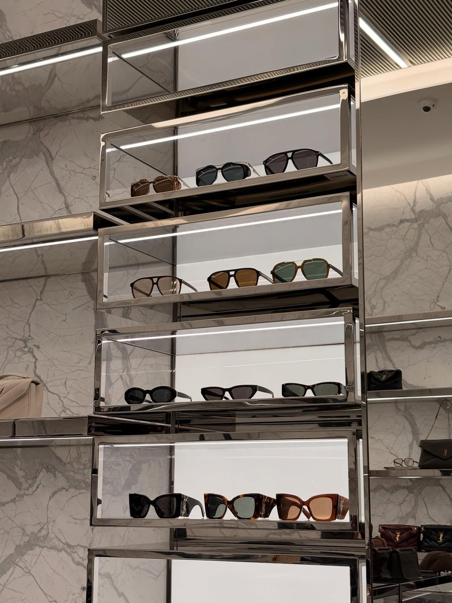 จูเน่ - เพลินพิชญา โกมลารชุน