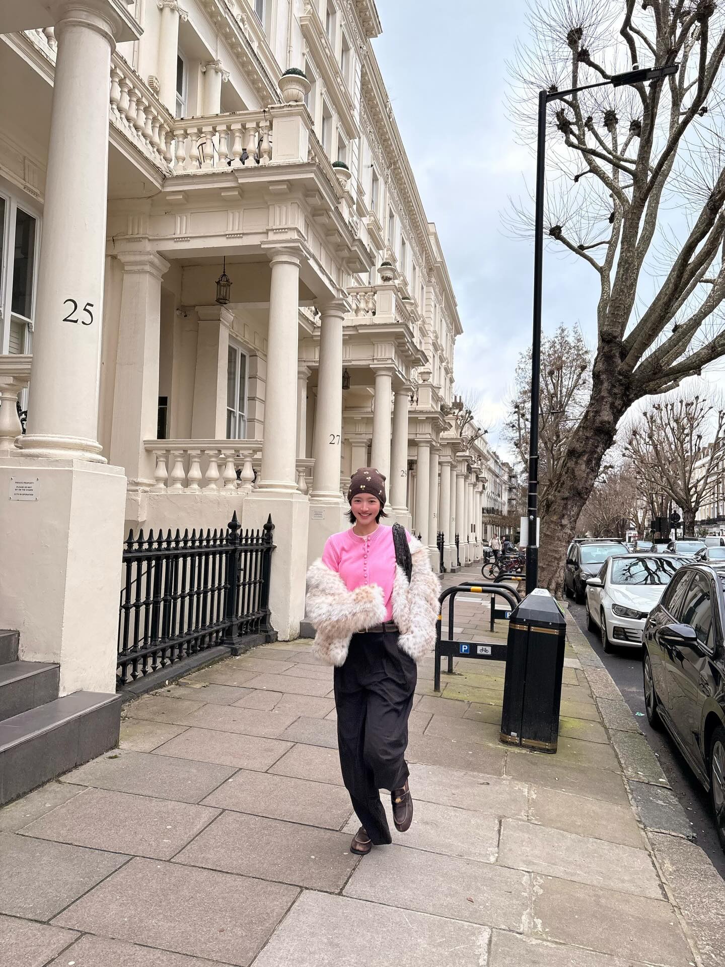 จูเน่ - เพลินพิชญา โกมลารชุน