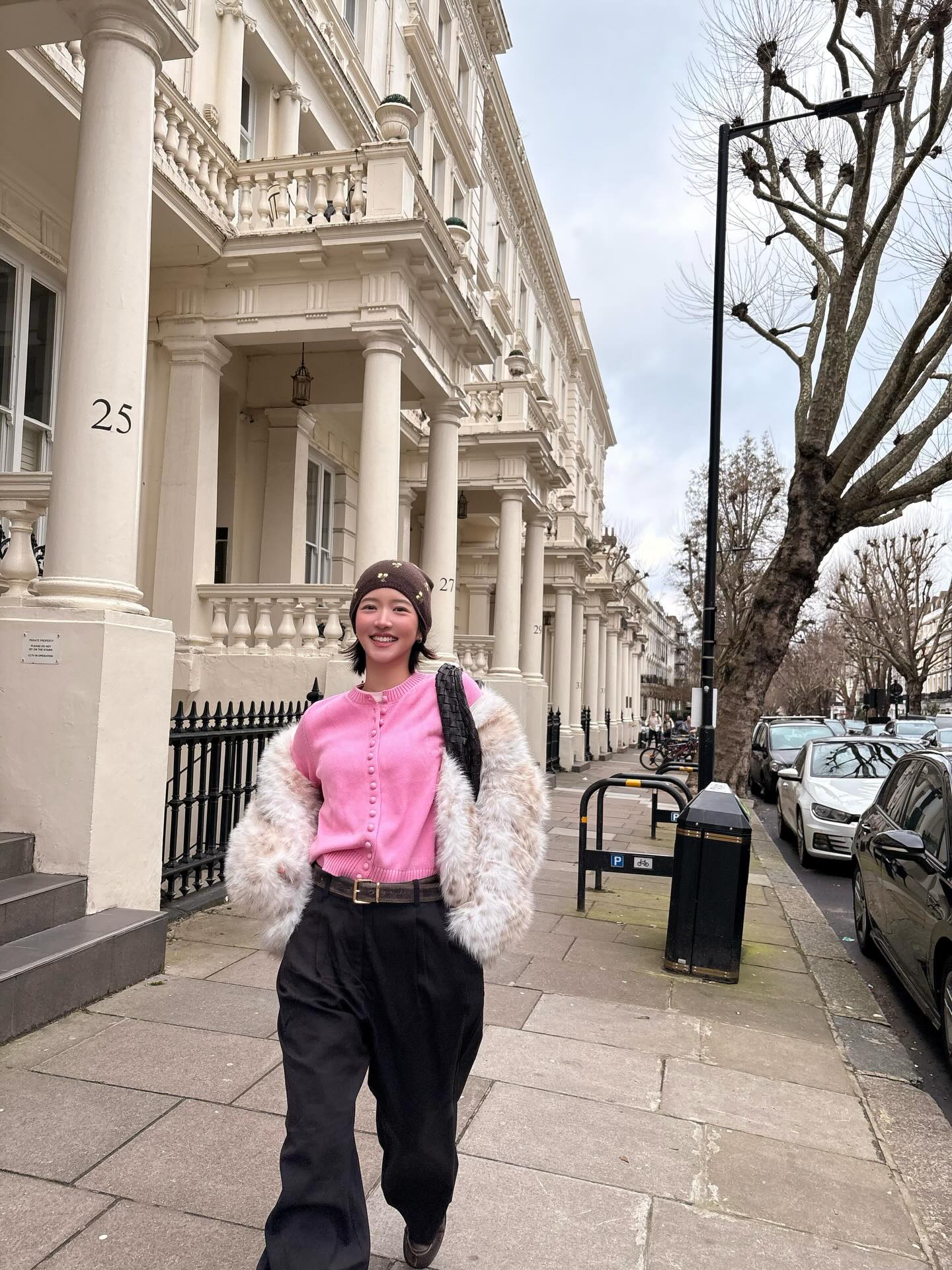 จูเน่ - เพลินพิชญา โกมลารชุน