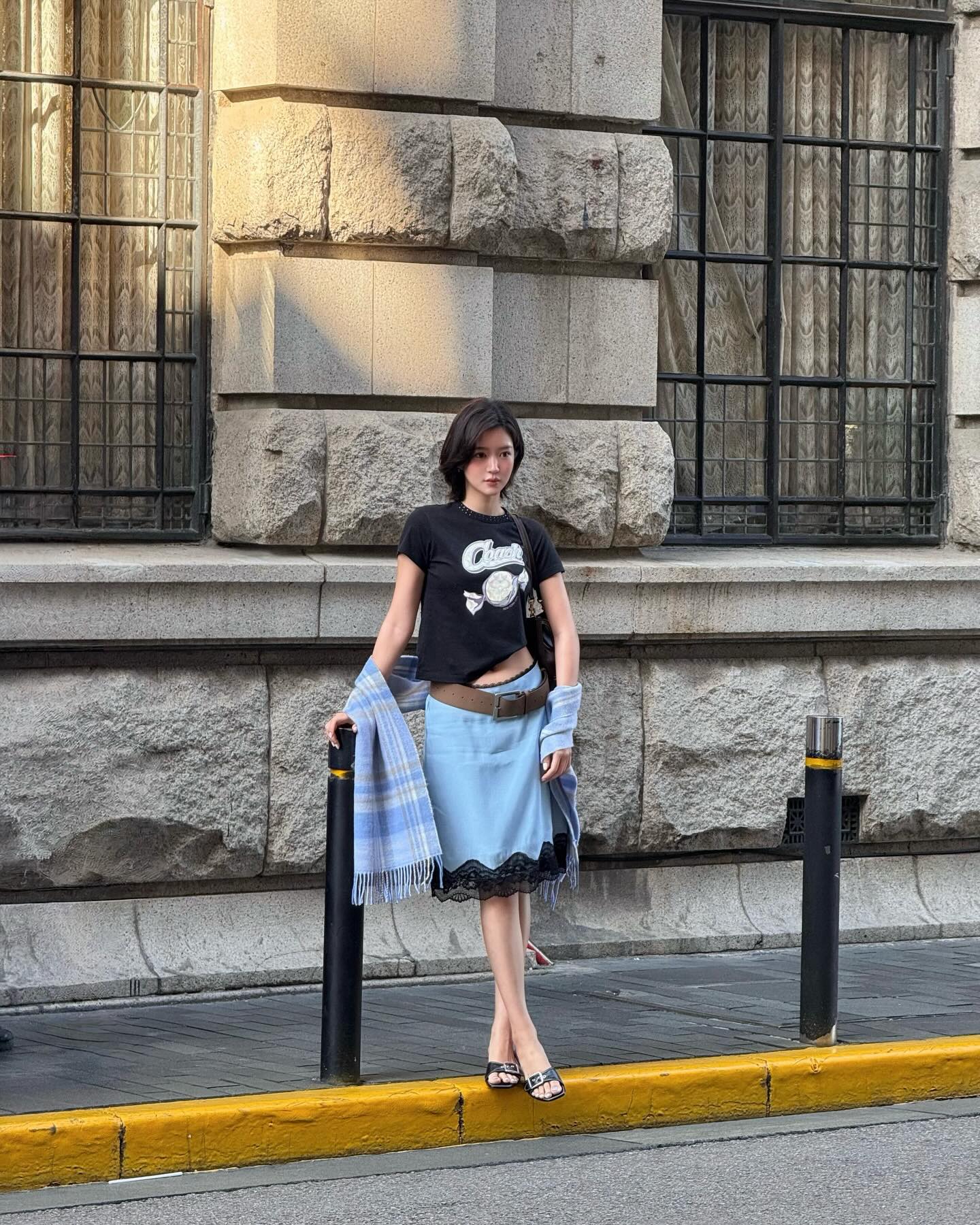 จูเน่ - เพลินพิชญา โกมลารชุน