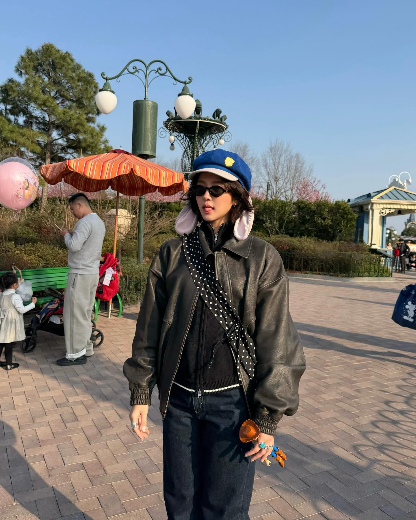 จูเน่ - เพลินพิชญา โกมลารชุน