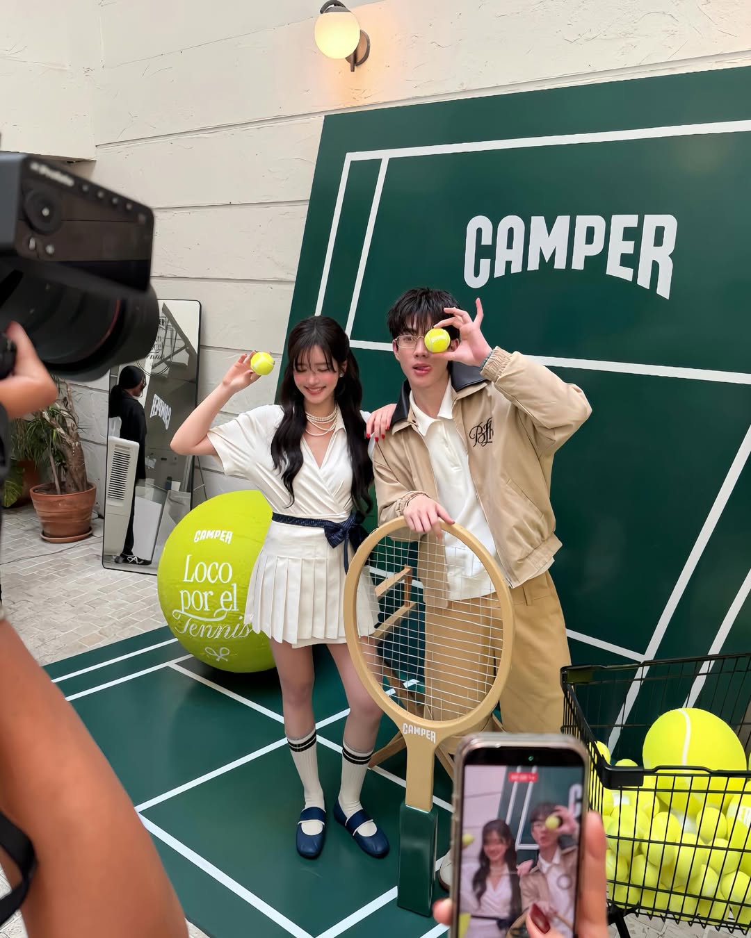 จูเน่ - เพลินพิชญา โกมลารชุน