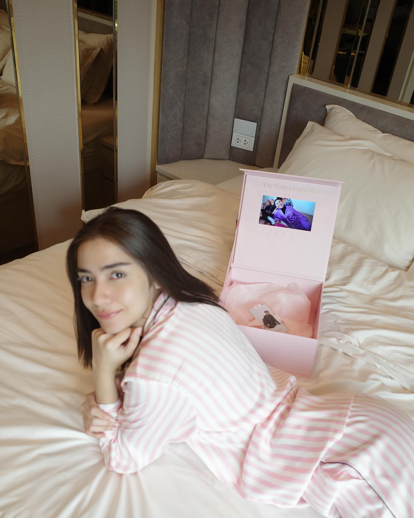 จีน่า - วิรายา ภัทรโชคชัย