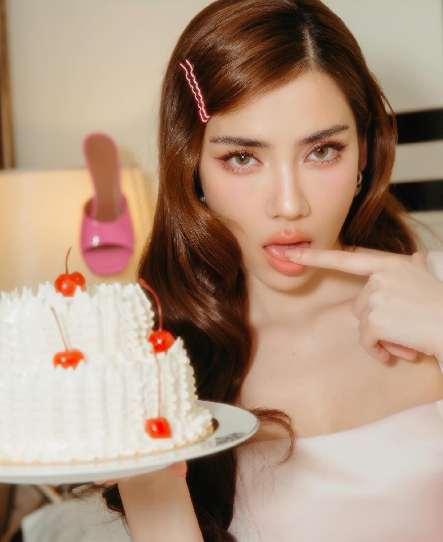 จีน่า - วิรายา ภัทรโชคชัย