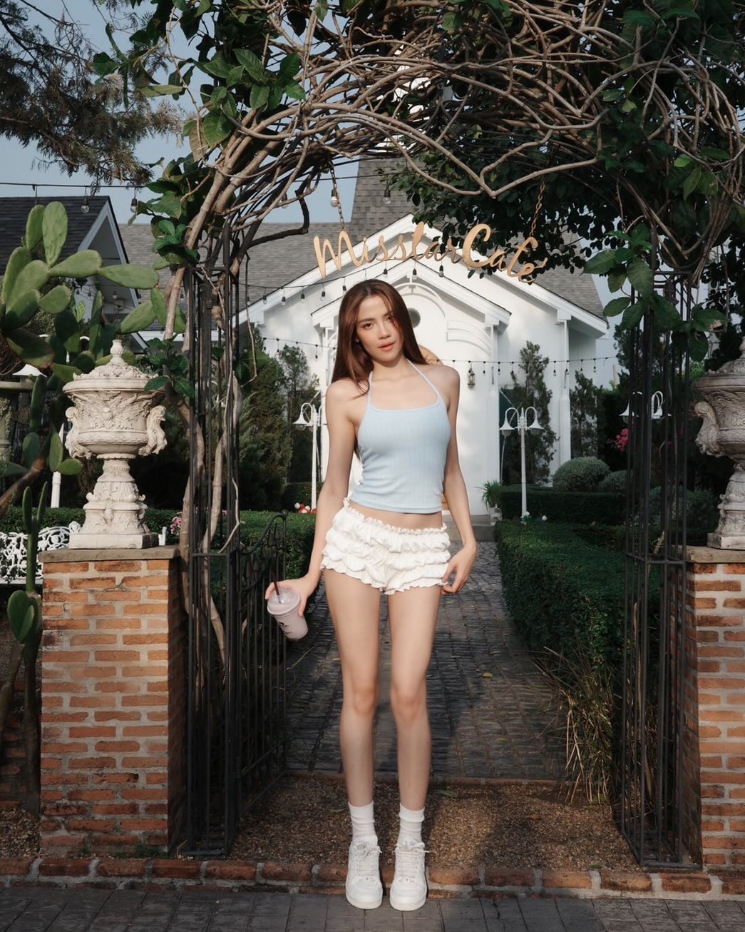 จีน่า - วิรายา ภัทรโชคชัย