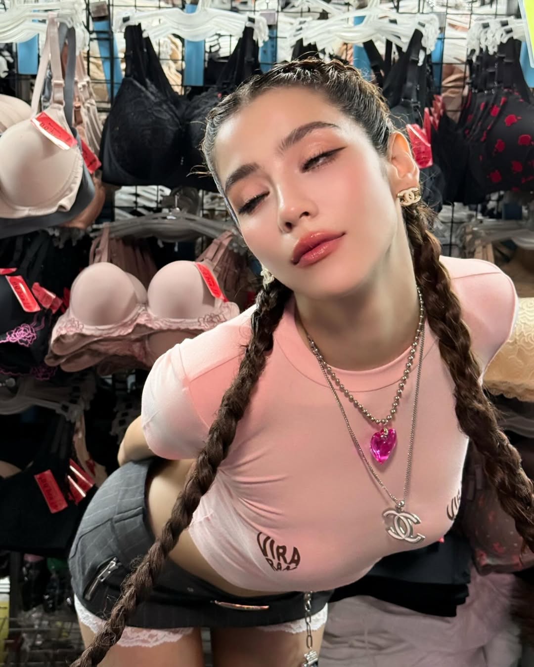 จีน่า - วิรายา ภัทรโชคชัย