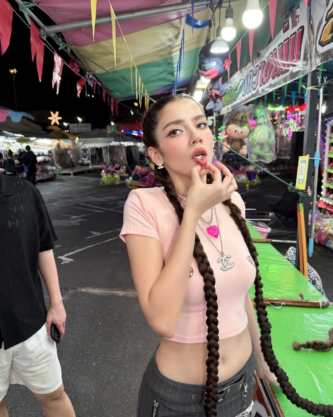 จีน่า - วิรายา ภัทรโชคชัย