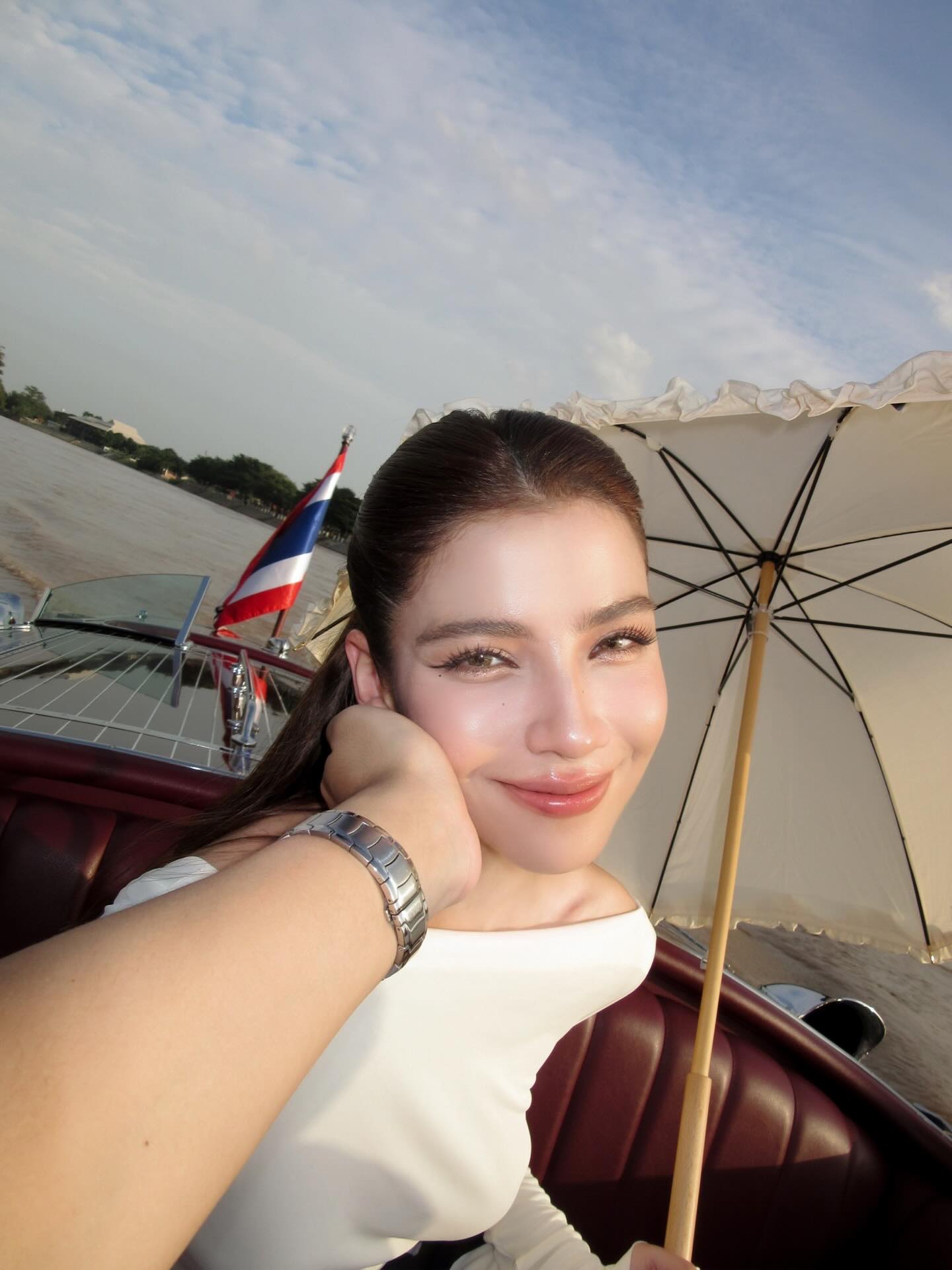 จีน่า - วิรายา ภัทรโชคชัย