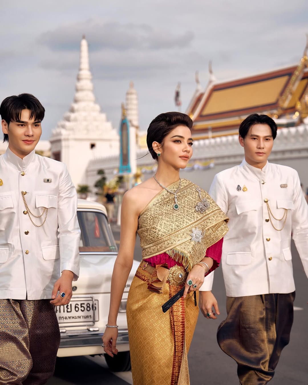 จีน่า - วิรายา ภัทรโชคชัย